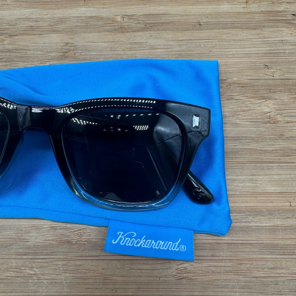 Knockaround Black Polarized Sunglasses unisex - Picture 3 of 9